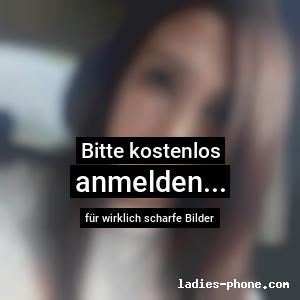 Monika ist unter 0152-18210138 bei WhatsApp