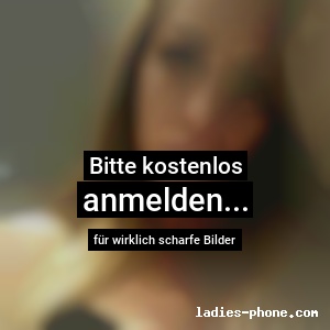 Monika ist unter 0152-17735376 bei WhatsApp