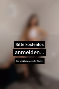 Jasmina aus Hamburg 0152-16464779