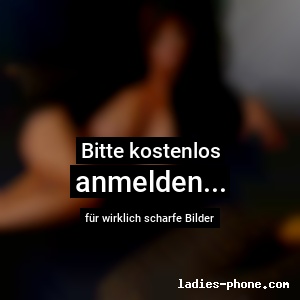 Lena ist unter 0152-13448457 bei WhatsApp