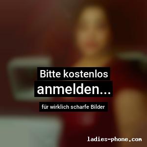 Corinna ist unter 0163-0027473 bei WhatsApp