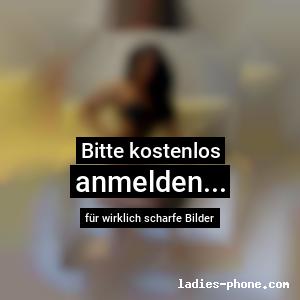 Atenea ist unter 0152-16402549 bei WhatsApp