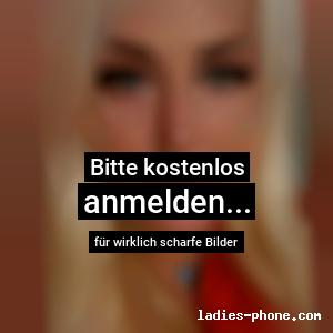 Sophia ist unter 0178-7074554 bei WhatsApp