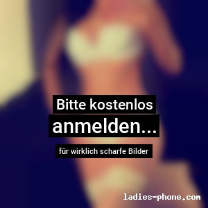 Antonia ist unter 0155-10140594 bei WhatsApp