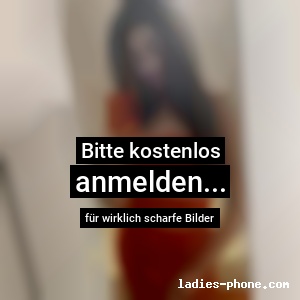 Maya ist unter 0155-10149501 bei WhatsApp