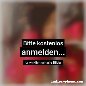 Daniela ist unter 0162-8402531 bei WhatsApp