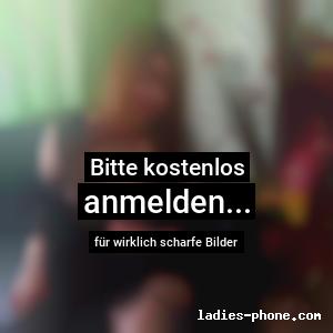 Jenny ist unter 0174-7010713 bei WhatsApp