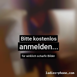 Sofie ist unter 0152-16126803 bei WhatsApp