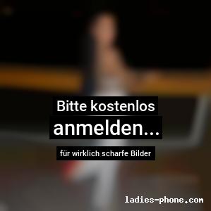 Lena ist unter 0176-43226953 bei WhatsApp