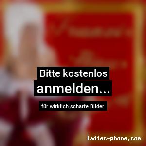 Lara ist unter 0174-2696969 bei WhatsApp