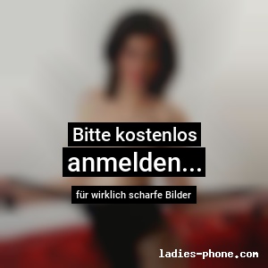 Amira  *GANZ NEU* aus Sellerhausen-Stünz 0157-72148928