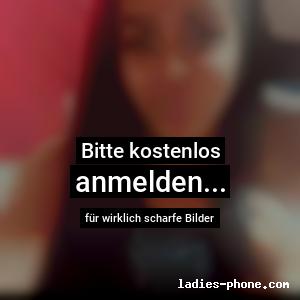 Jenny ist unter 0152-11485917 bei WhatsApp