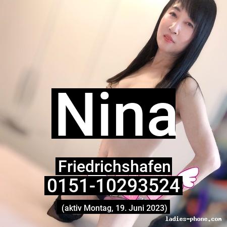 Nina aus Friedrichshafen