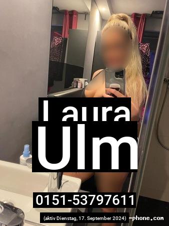 Laura aus Ulm