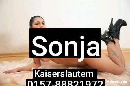 Sonja aus Halle