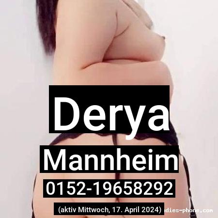 Derya aus Mannheim