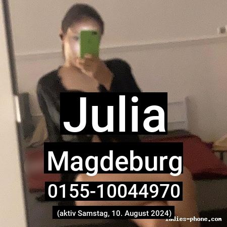 Julia aus Magdeburg