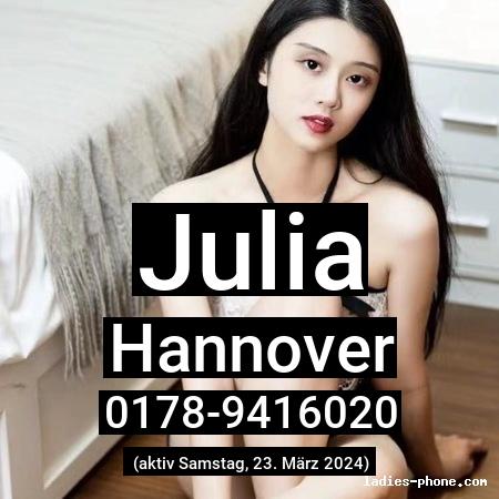 Julia aus Augsburg