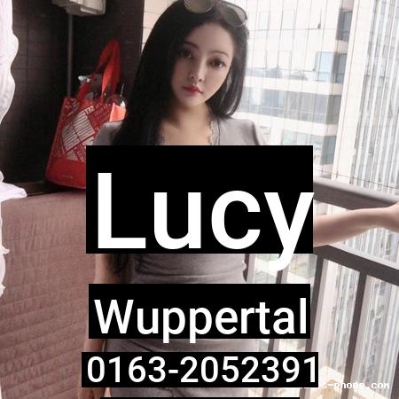 Lucy aus Wuppertal