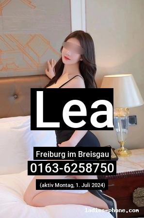 Lea aus Freiburg im Breisgau