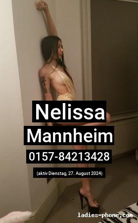 Nelissa aus Pforzheim