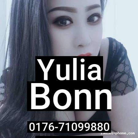 Yulia aus Bonn