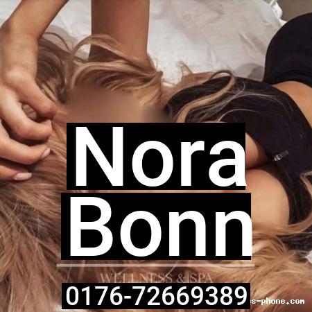 Nora aus Köln