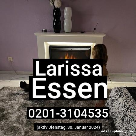 Larissa aus Essen