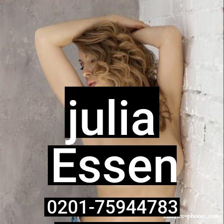 Julia aus Essen