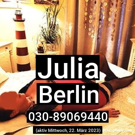 Julia aus Berlin