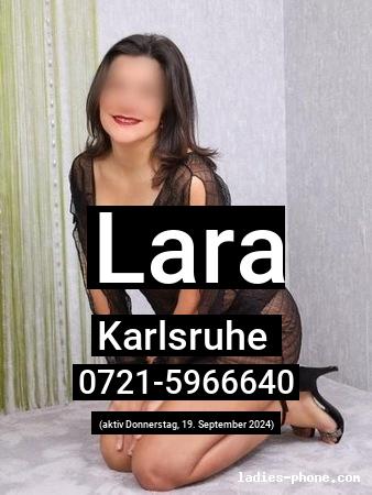 Lara aus Karlsruhe